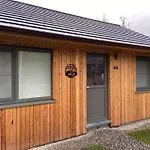 Hébergement de vacances Modernes Fuer 4 Personen In Einem Waldpark By Interhome Heure